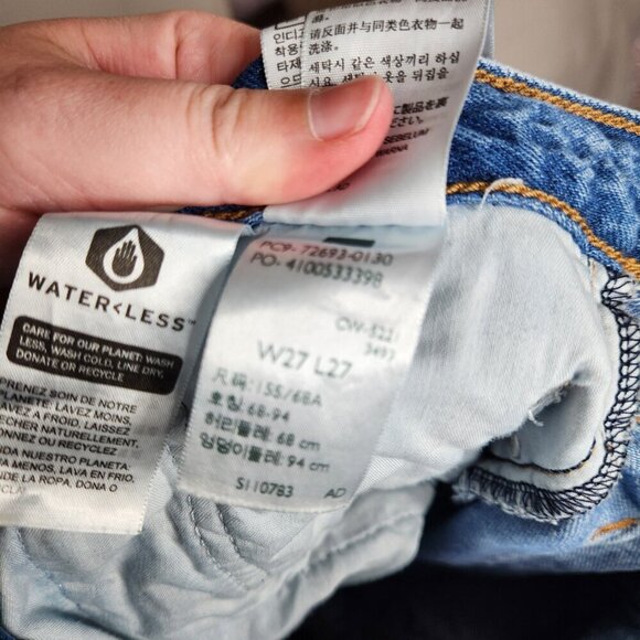 LEVIS Ribcage Straight Ankle Jeans - Picture 7 of 7